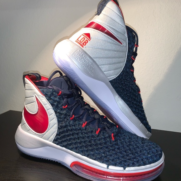 nike lob basketball shoes